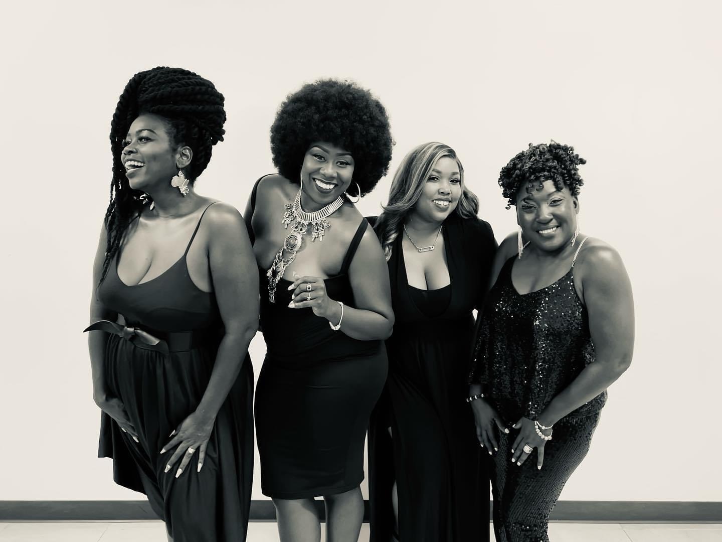 Ladies of Simone Blk Wht 1 1 1